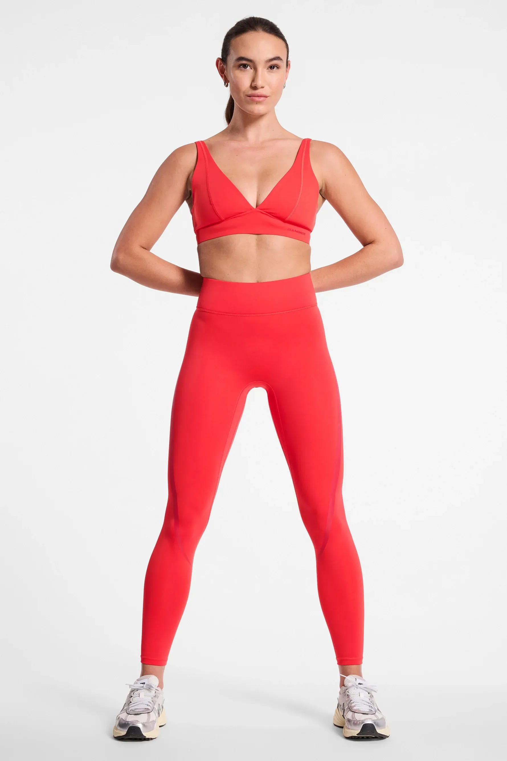 Bandier All Motion Center Stage Contrast Legging