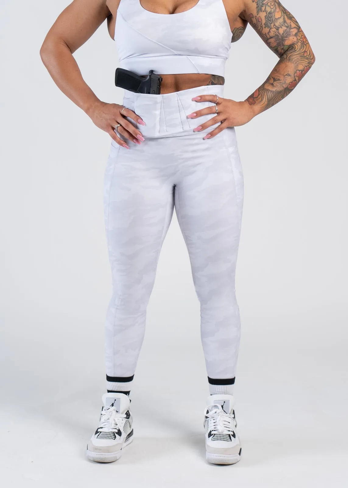 Concealed Carry Leggings With Pockets | Snow Camo