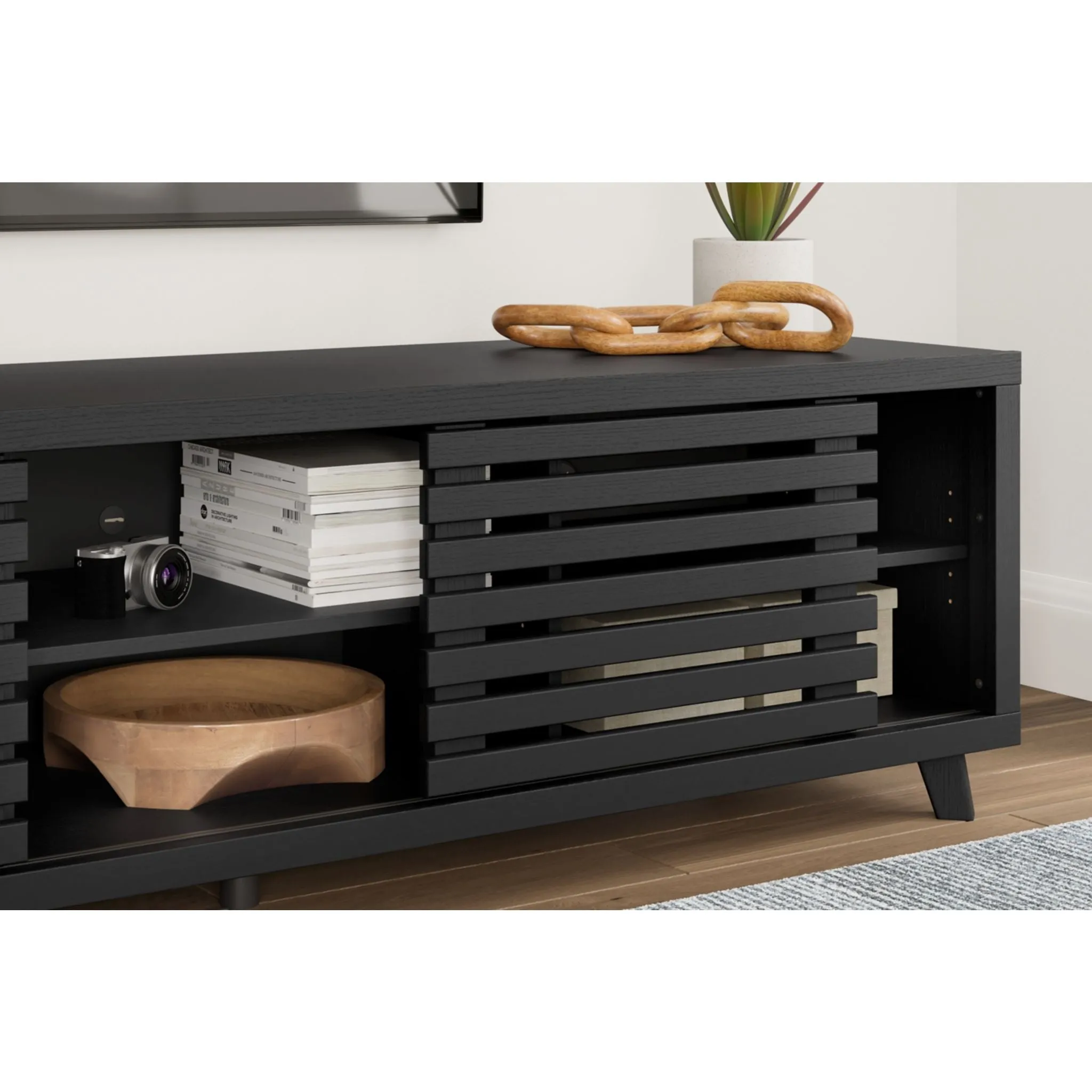 Danziar TV Stand