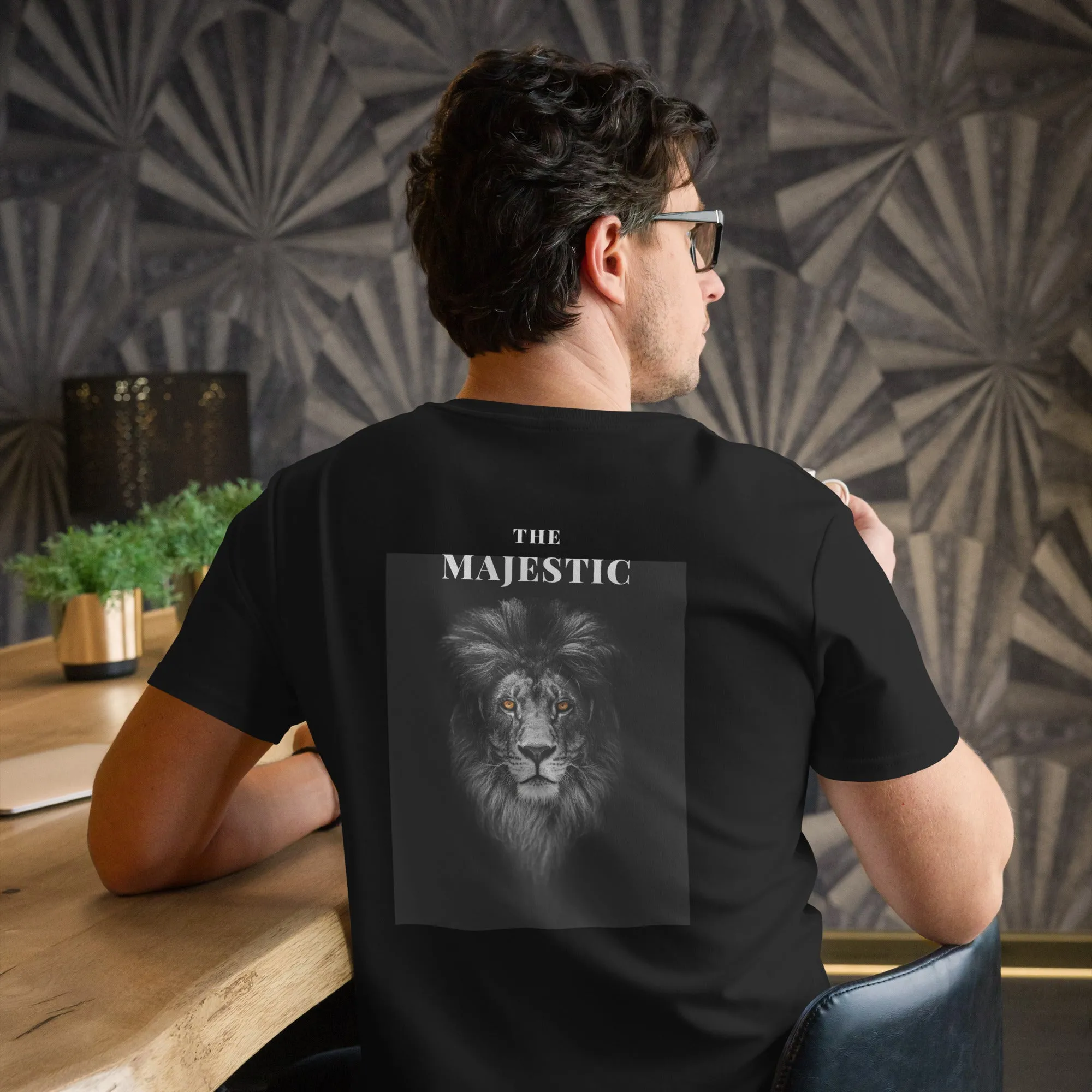 Men's premium cotton t-shirt - Back Lion Print