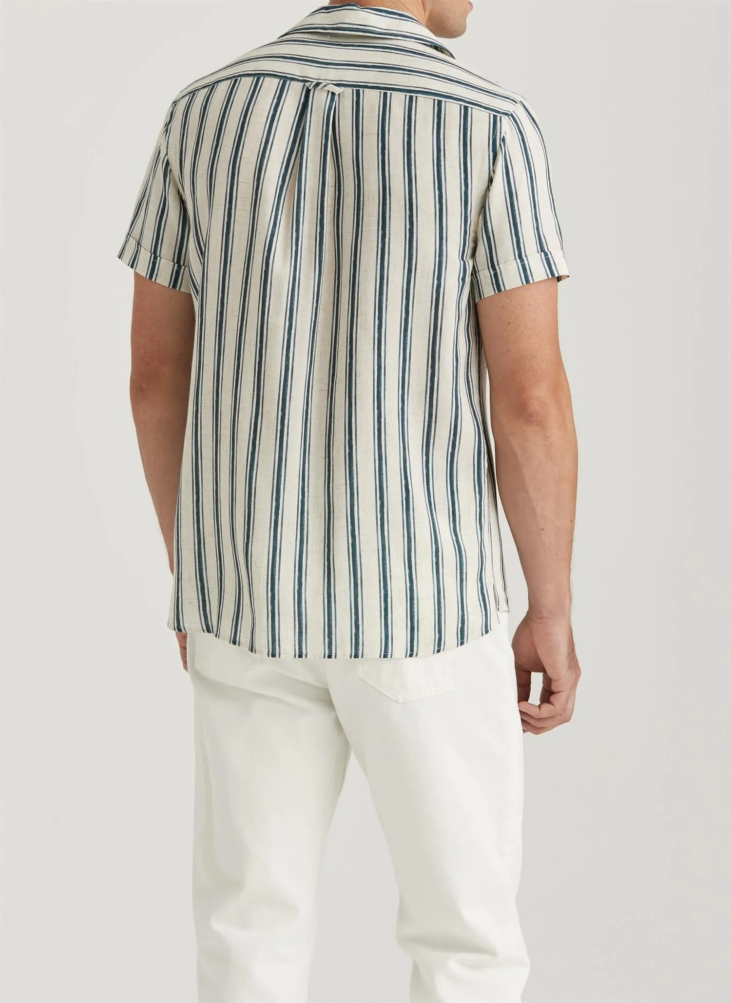 PRINTED SHORT SLEEVE SHIRT