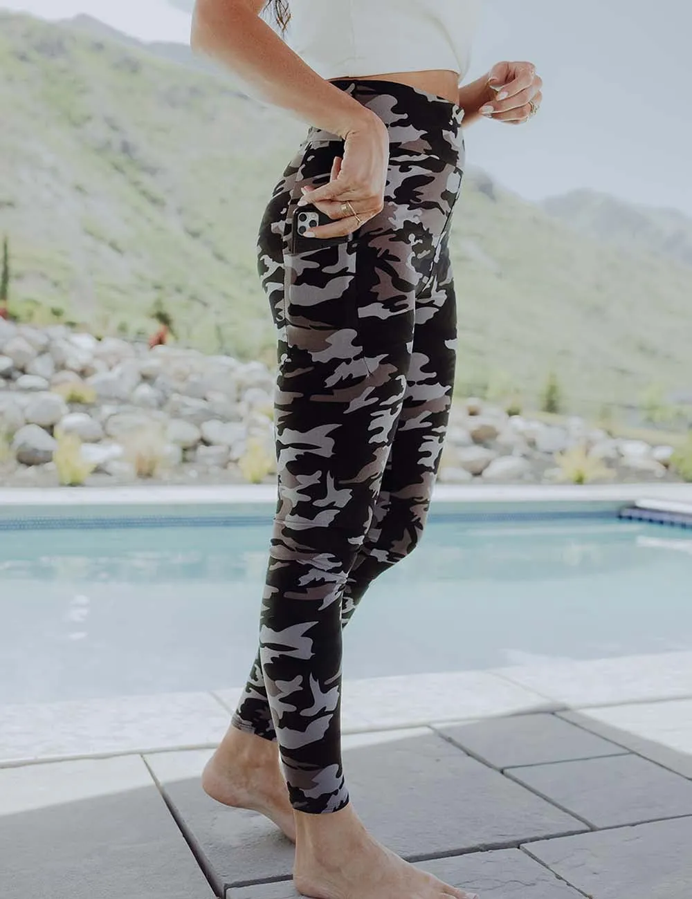 SA Exclusive Camo Pocket Leggings