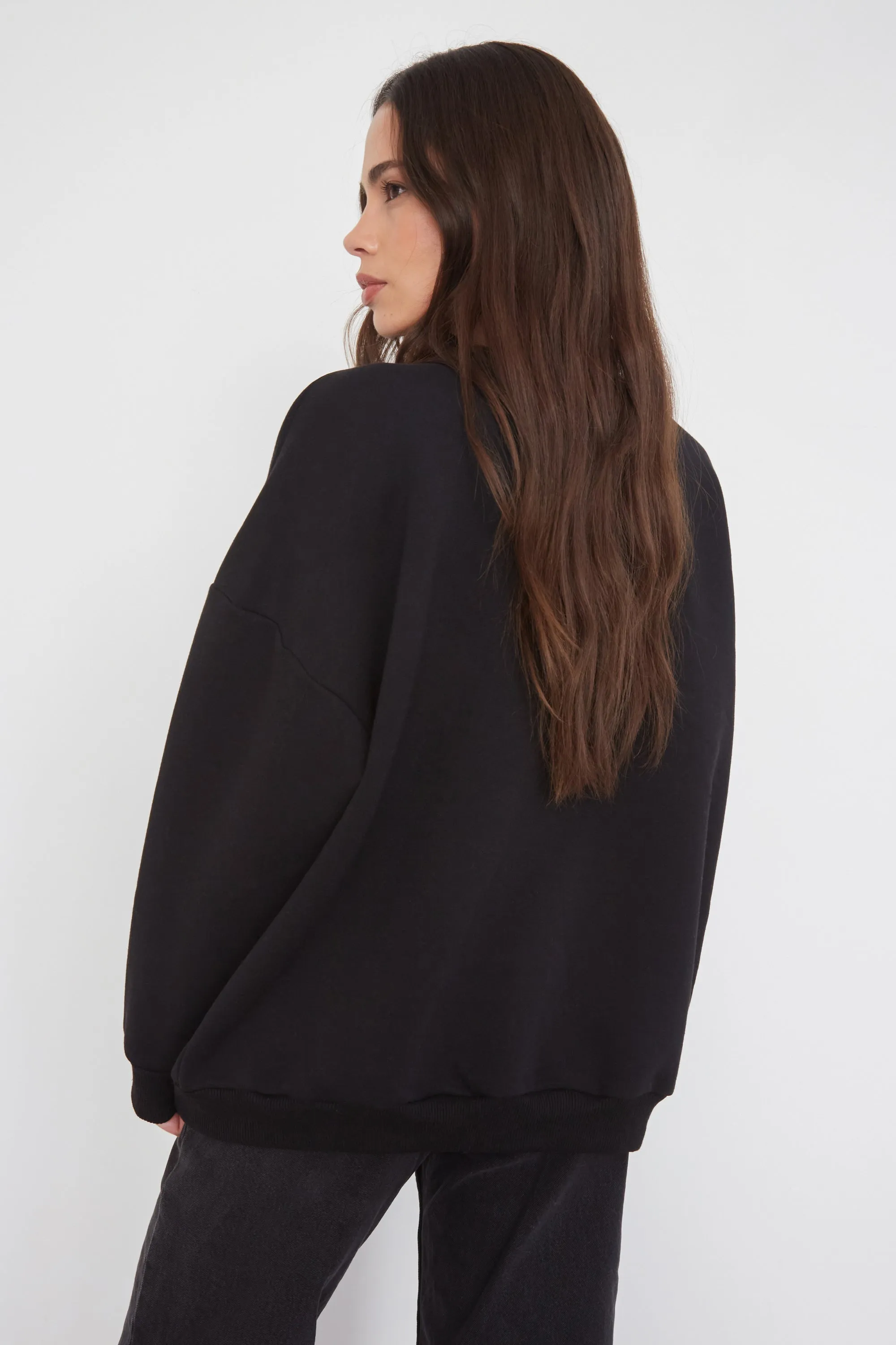 WKND STUDIOS OVERSIZED SWEAT