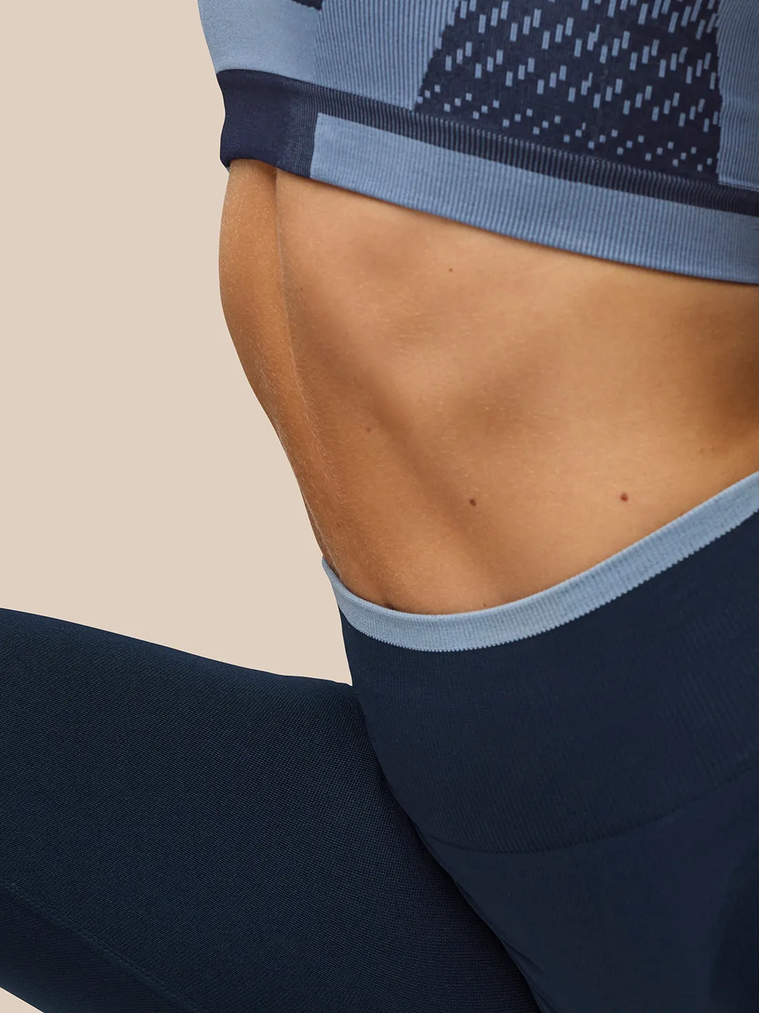 Women's Flow Training ⅞ Length Seamless Leggings - Navy